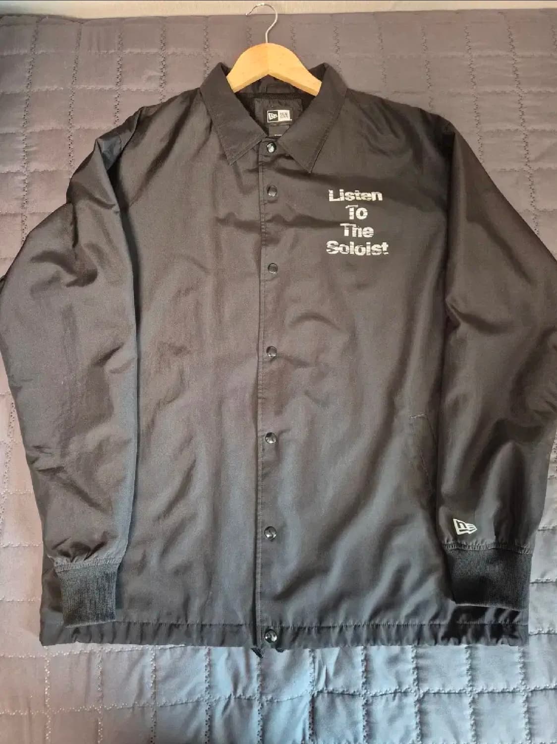뉴에라x솔로이스트 코치자켓 블랙 XL 상품이미지1