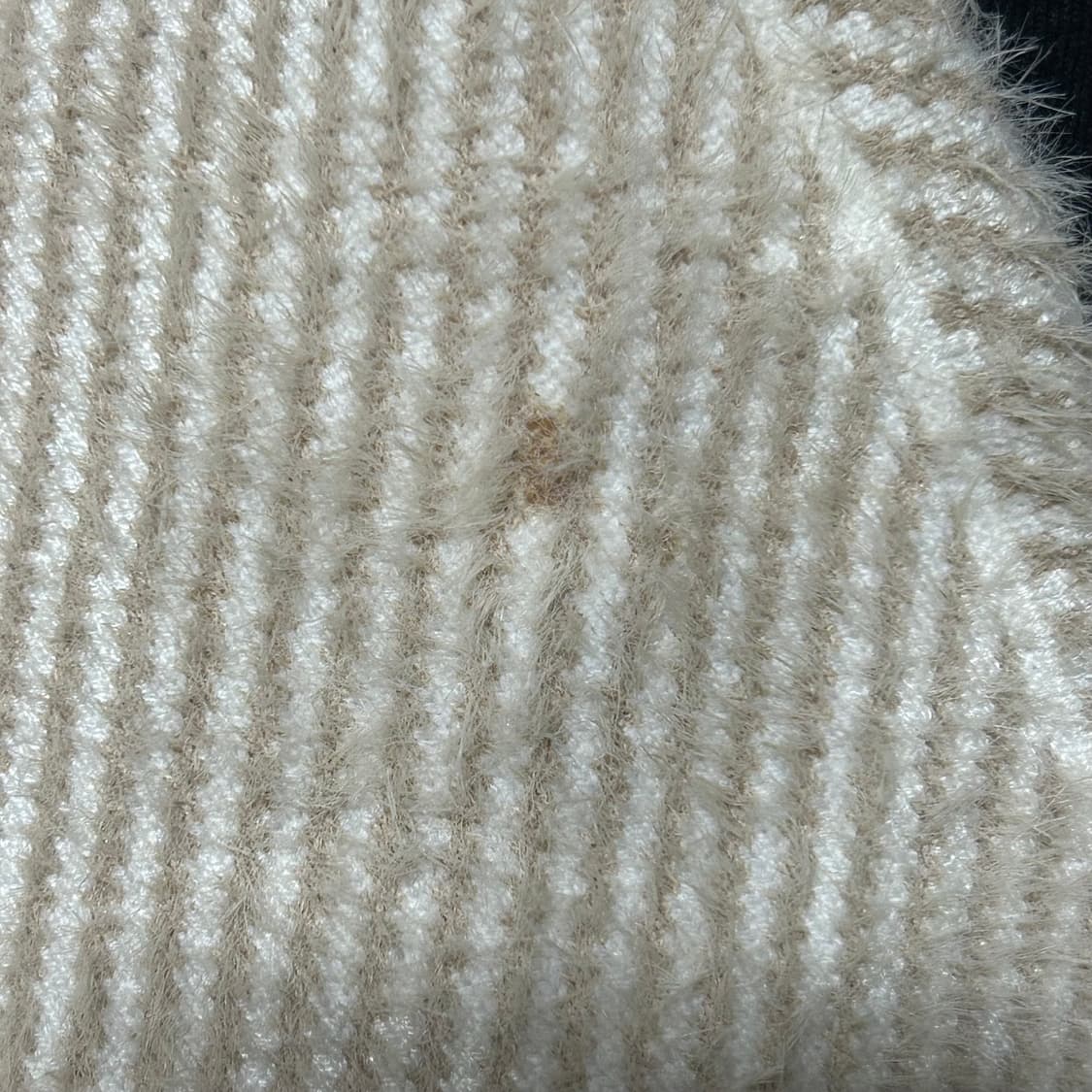 20년new)Malbon 멜본 초 극세사 부드러운 아이보리 솜털 퍼 코트 상품이미지8