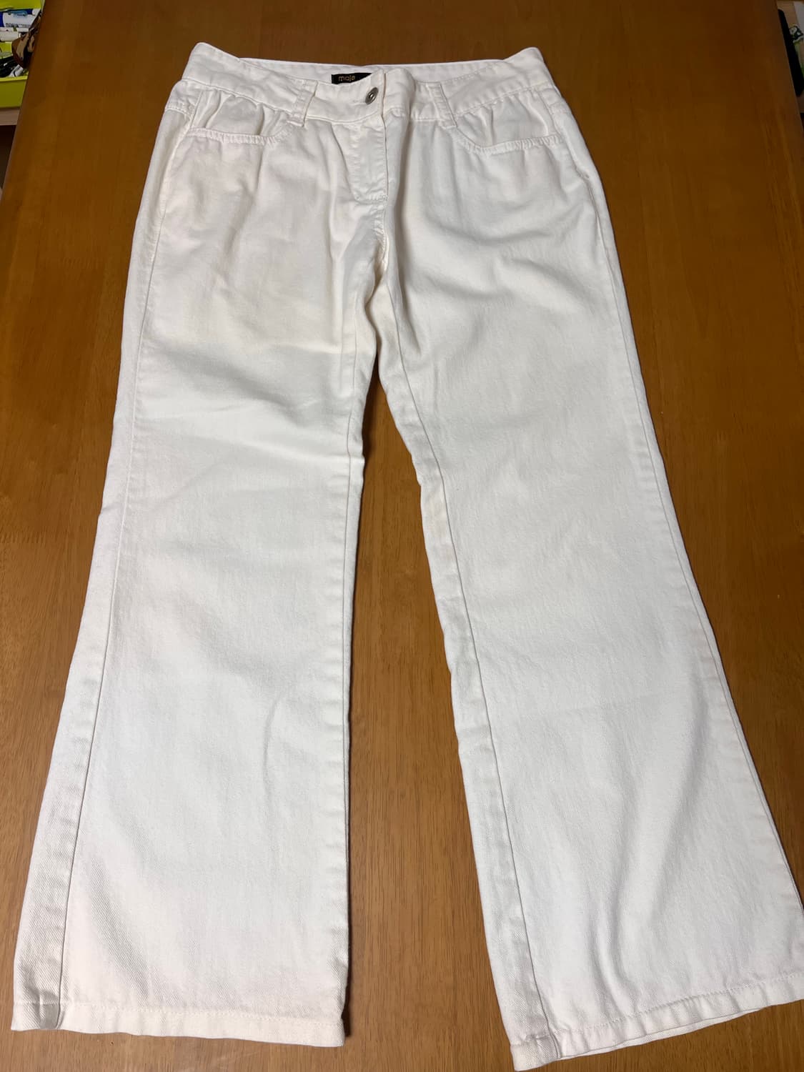 maje 마쥬 화이트 부츠컷 데님 팬츠_43 사이즈 상품이미지1