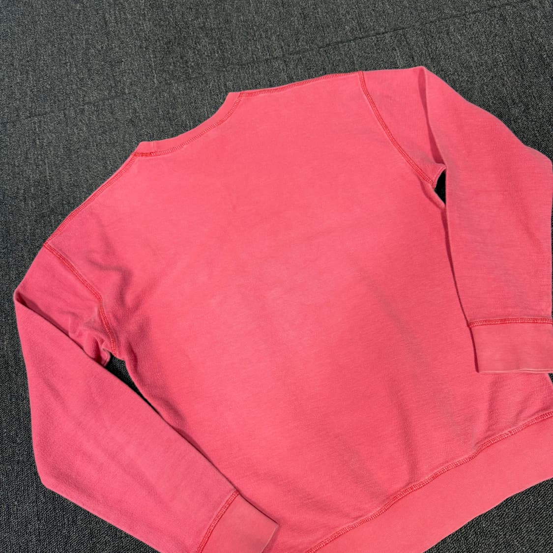 JW앤더슨 로고 맨투맨  상품이미지6