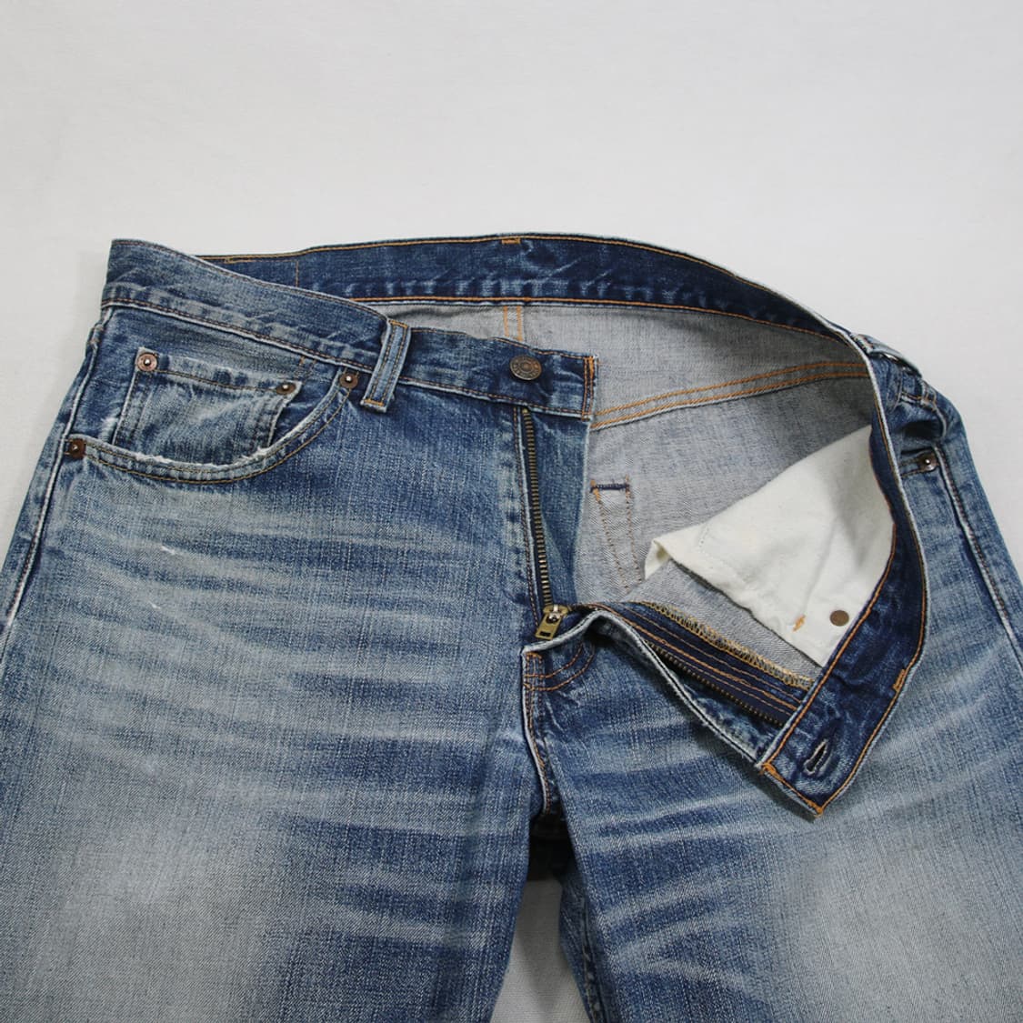 (착용컷) 리바이스 503 (남성용 34) 상품이미지5