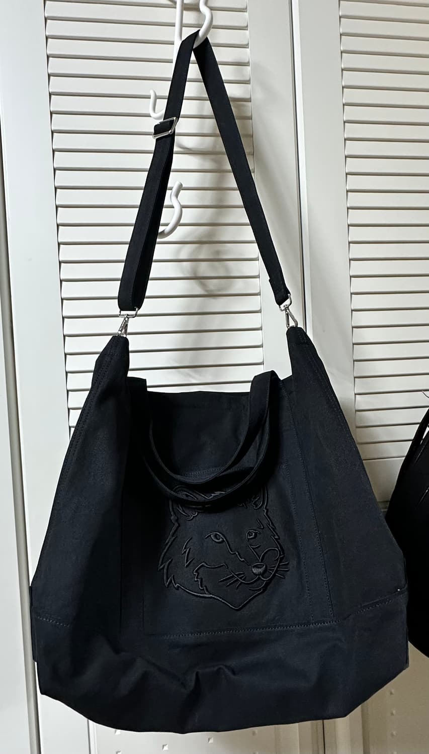 미사용)메종키츠네 토트 XL 블랙 상품이미지1