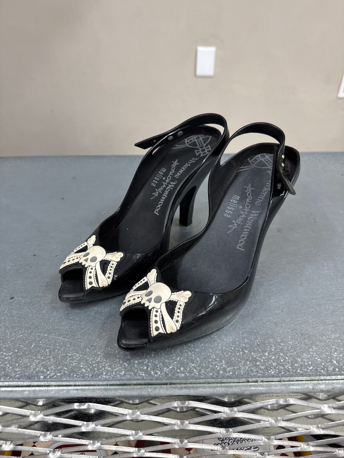 비비안웨스트우드 해골 힐 39 상품이미지2