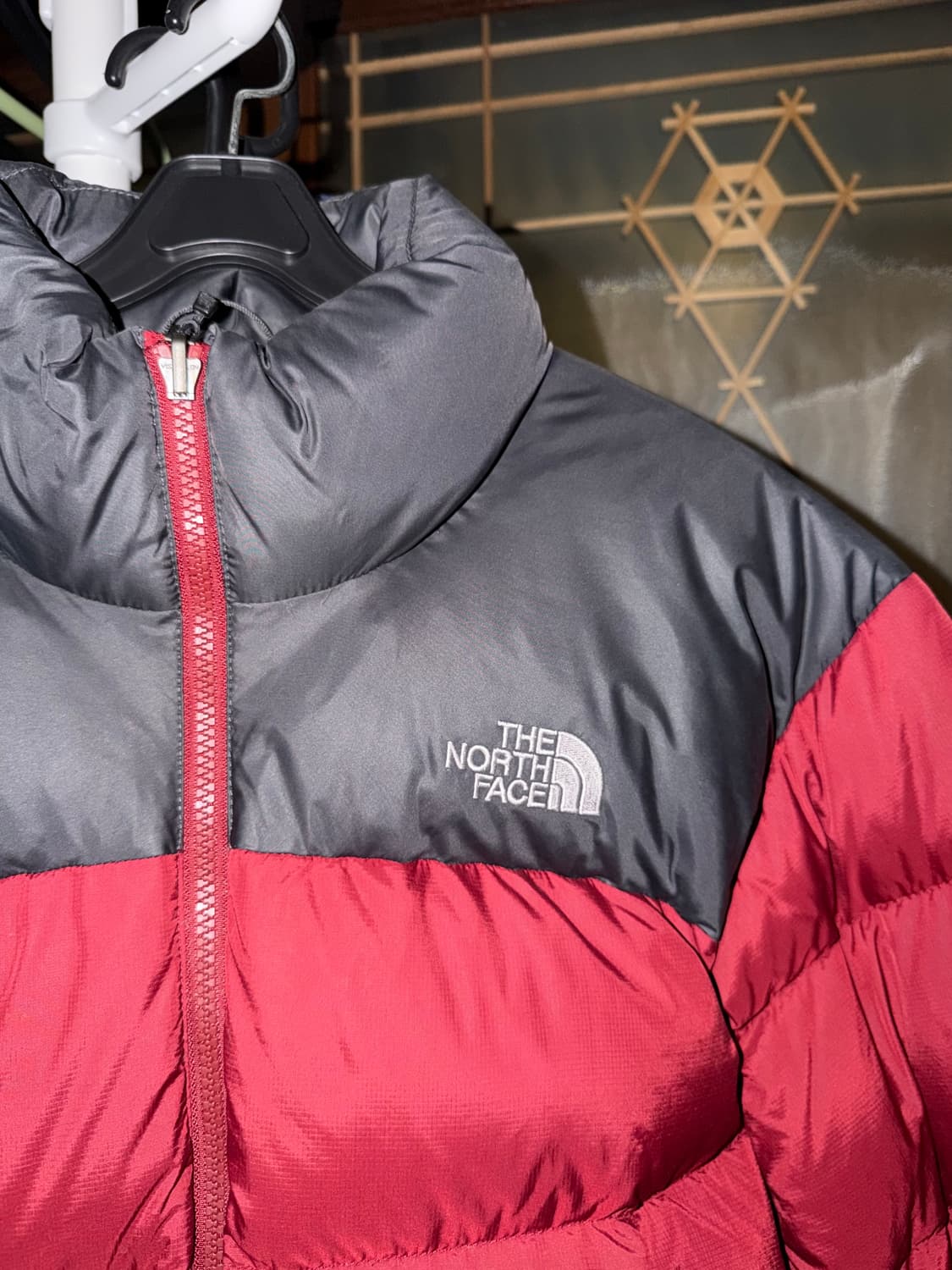 노스페이스 700 눕시 구스다운 패딩 검빨 상품이미지3