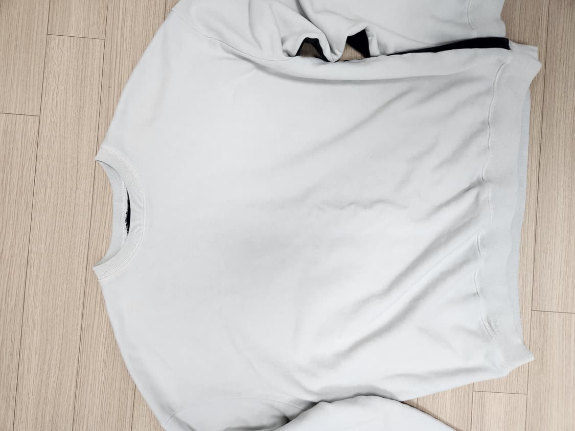 캐피탈 투톤 빅 플리스 본 스웻 셔츠 키나리 블랙 상품이미지2