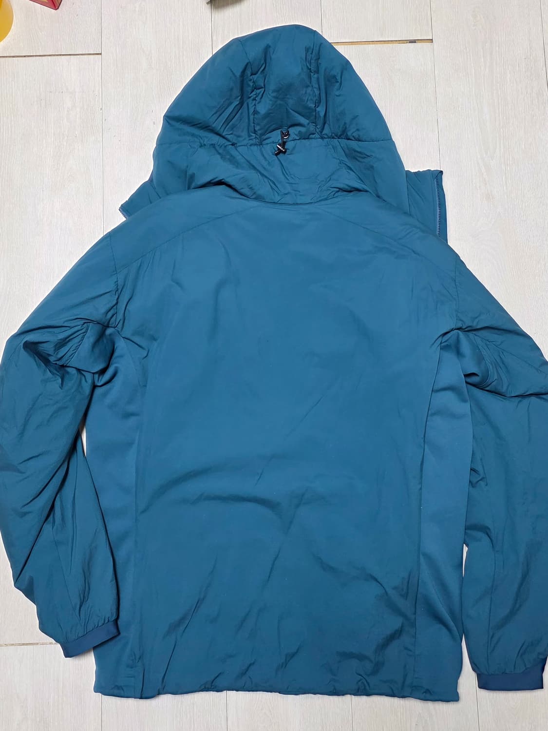 아크테릭스 아톰lt hoody xl 상품이미지8