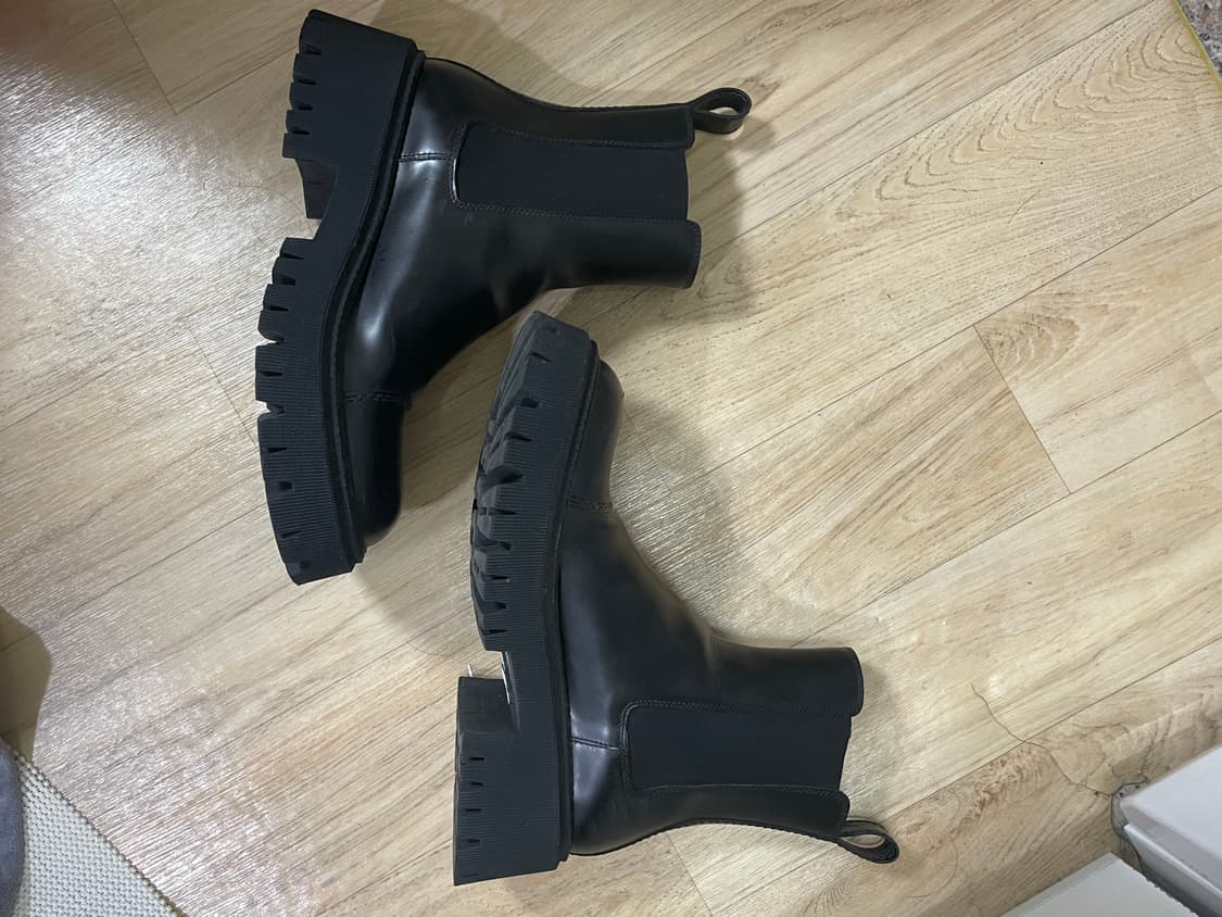 발렌시아가 트랙터 첼시부츠 상품이미지2