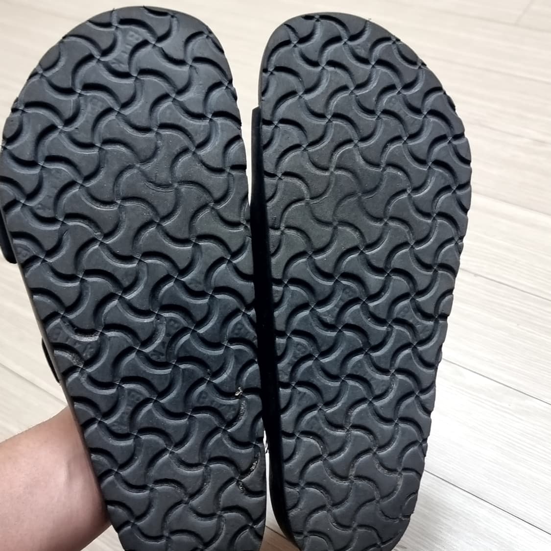 버켄스탁 검정색 샌들 슬리퍼(270-280) 상품이미지3
