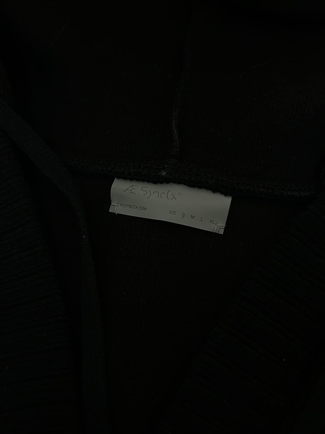 에이시넥틱스 원피스 상품이미지3