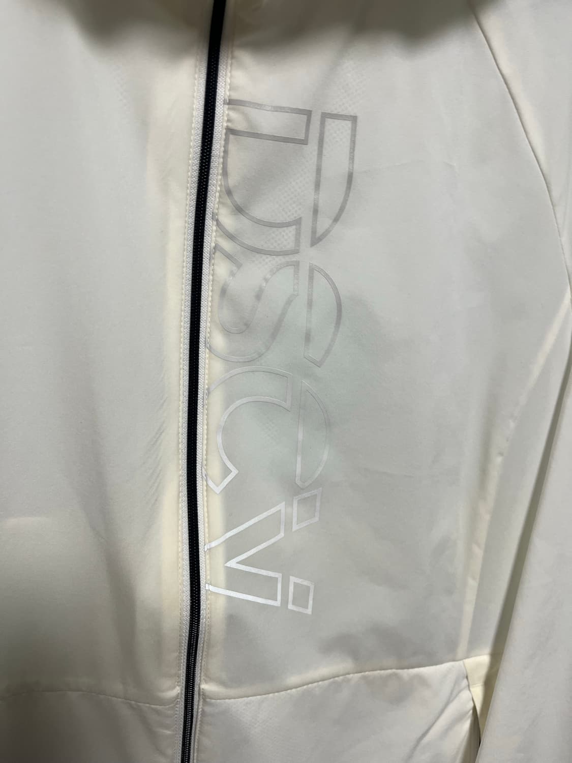 디스커버리 아이보리 바람막이 후드 자켓 상품이미지2