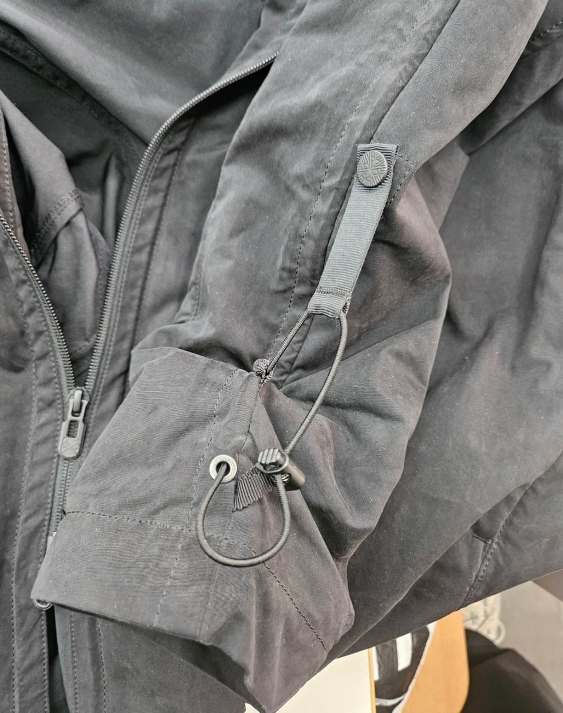 화이트 마운티니어링 코트 2 사이즈 상품이미지7