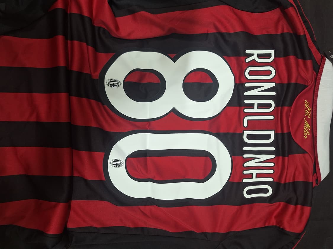 호나우지뉴 ac밀란 축구유니품 반팔 oem  상품이미지1