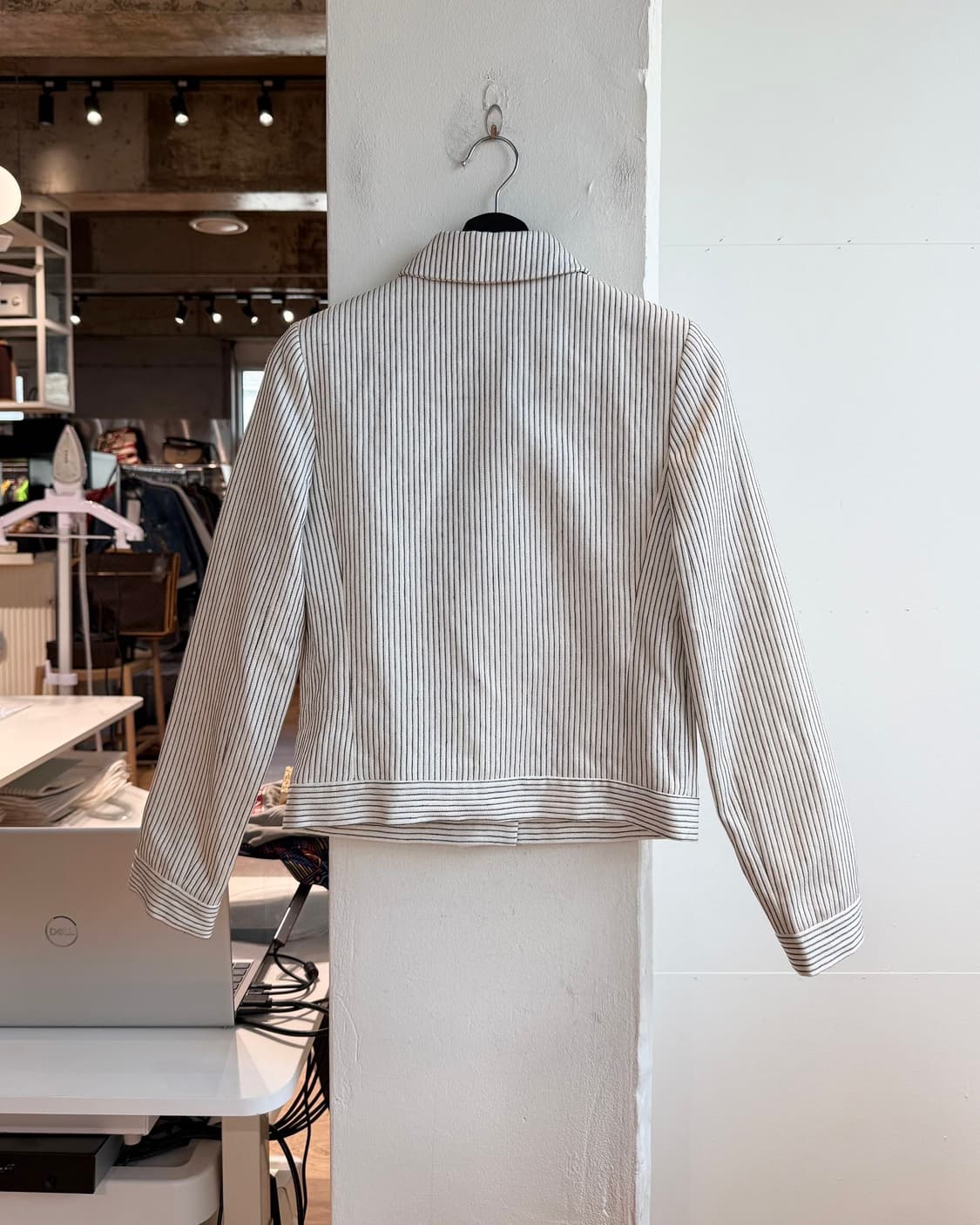 끌로디 피에르 스트라이프 린넨 혼방 자켓  상품이미지7