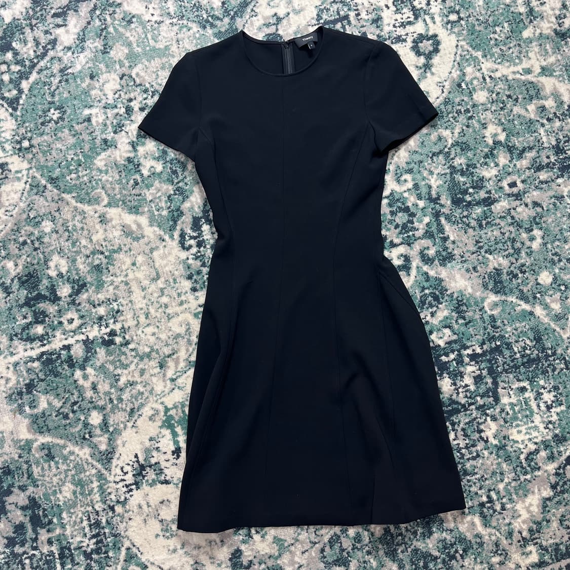 Theory 띠어리 맥시 블랙 플레 원피스 (0) 상품이미지2