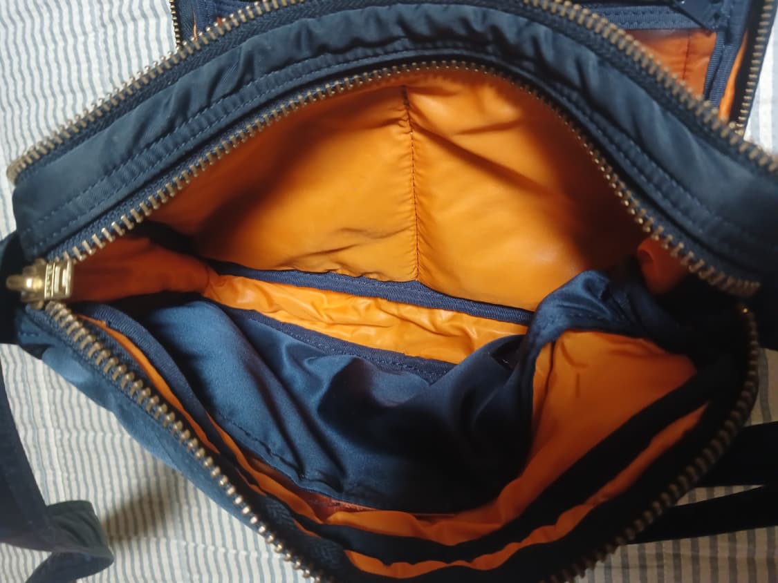 요시다포터 탱커 숄더백 s사이즈 네이비 팝니다 상품이미지4