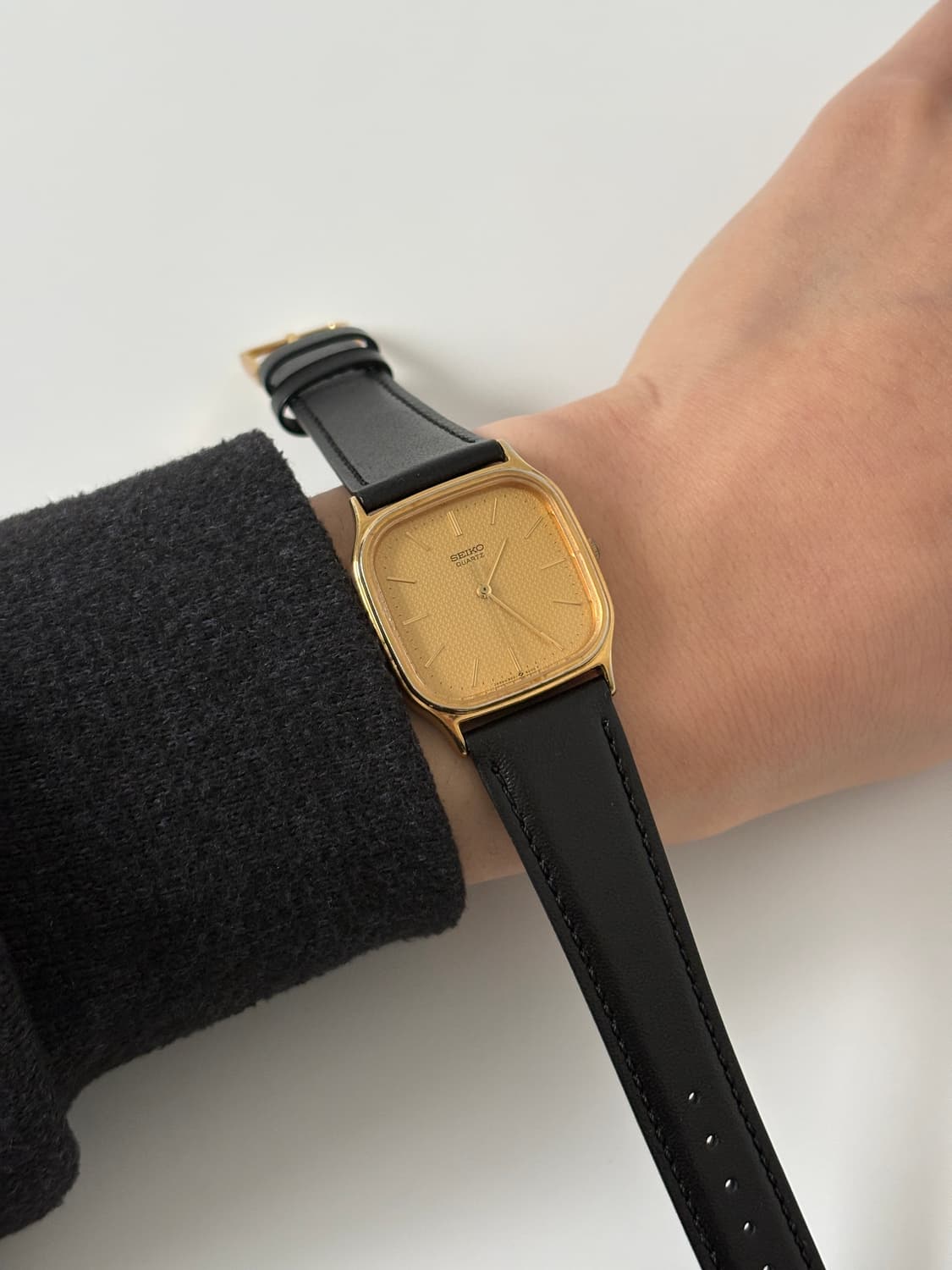 세이코 1980년대 Chariot 골드 텍스처 다이얼 스퀘어 쿼츠 남성 상품이미지8