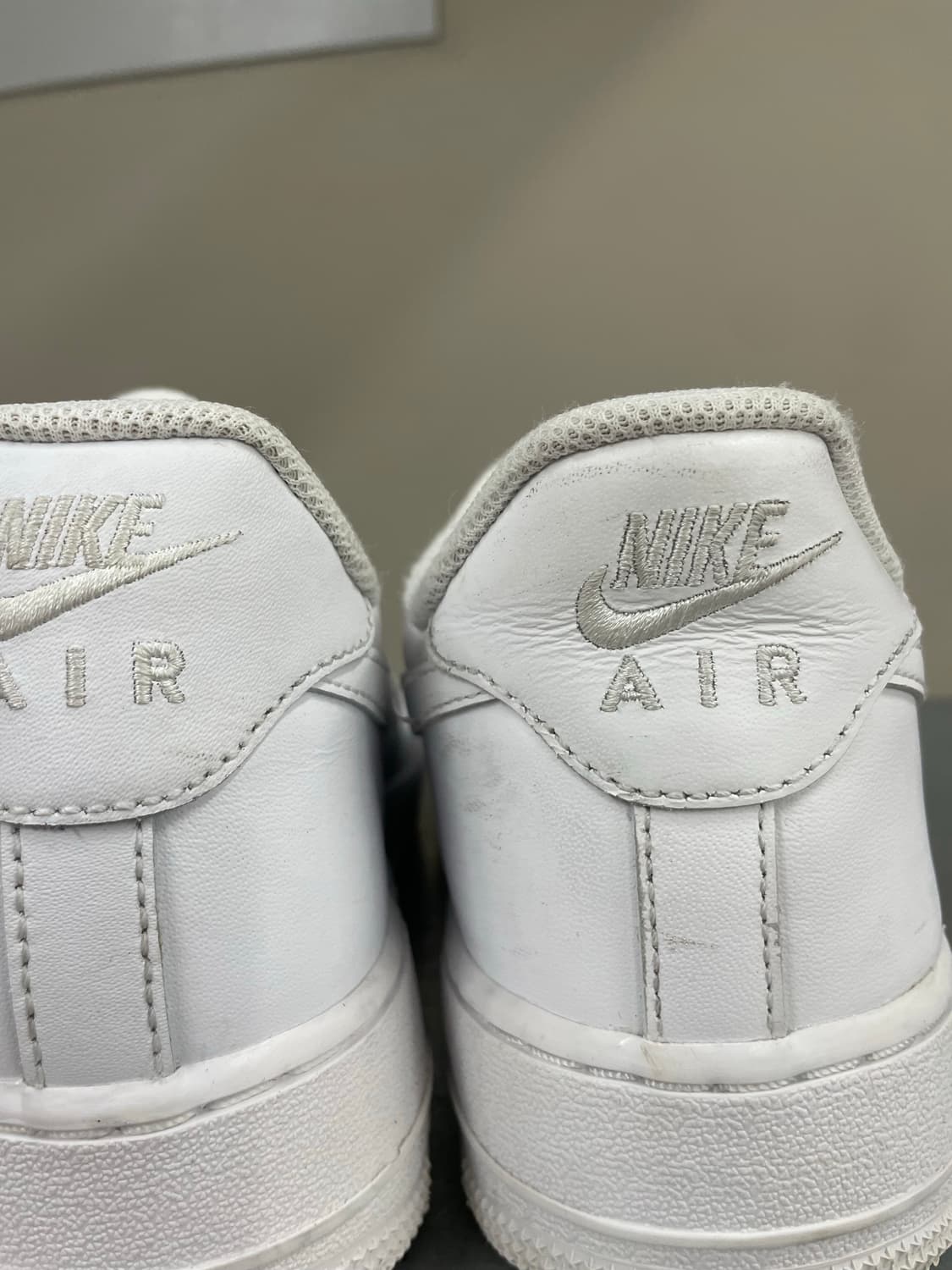 나이키 에어포스1 로우 화이트 270 상품이미지9