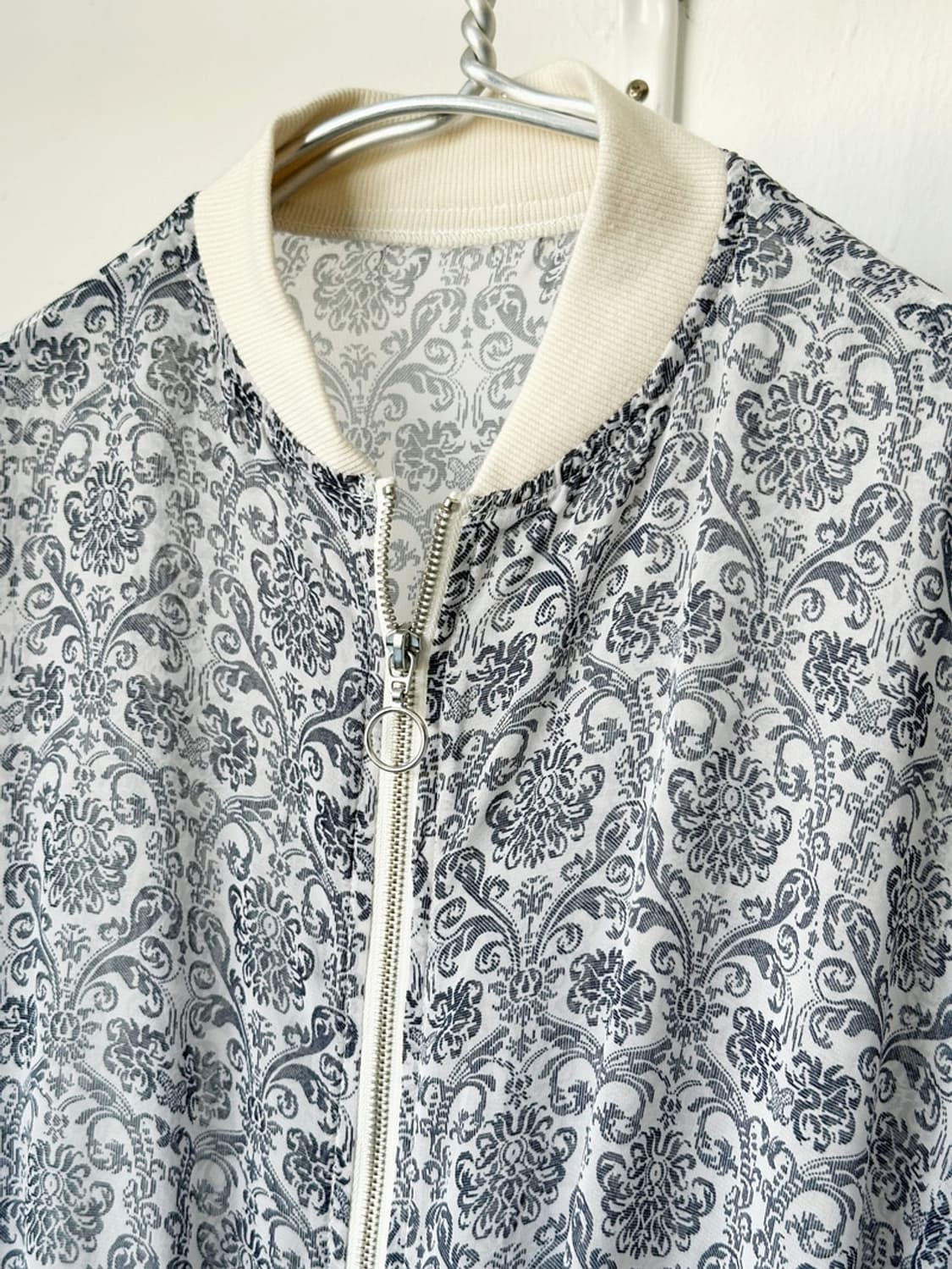 Sheer fabric loose zip blouson 상품이미지4