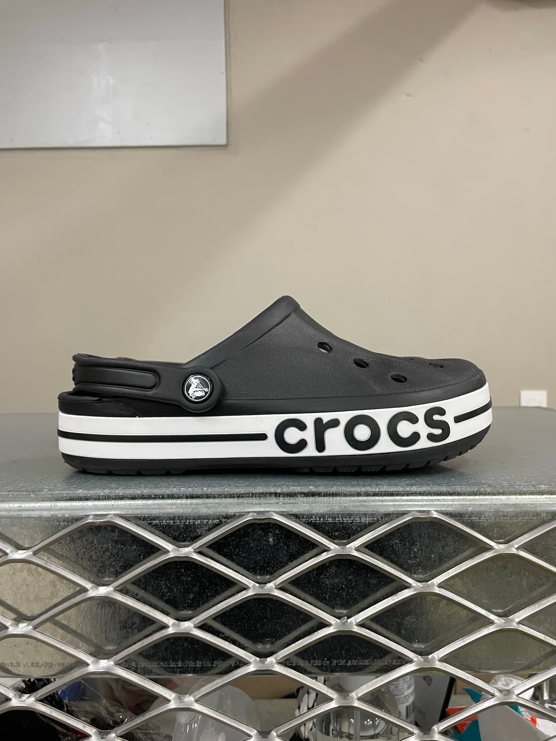 크록스 바야밴드 클로그 블랙 M7 상품이미지4