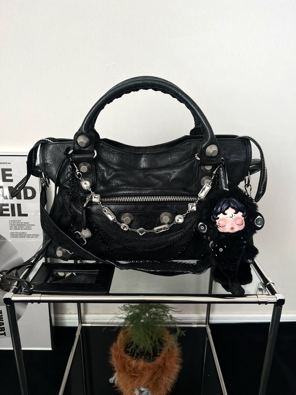 발렌시아가 모터백 상품이미지3