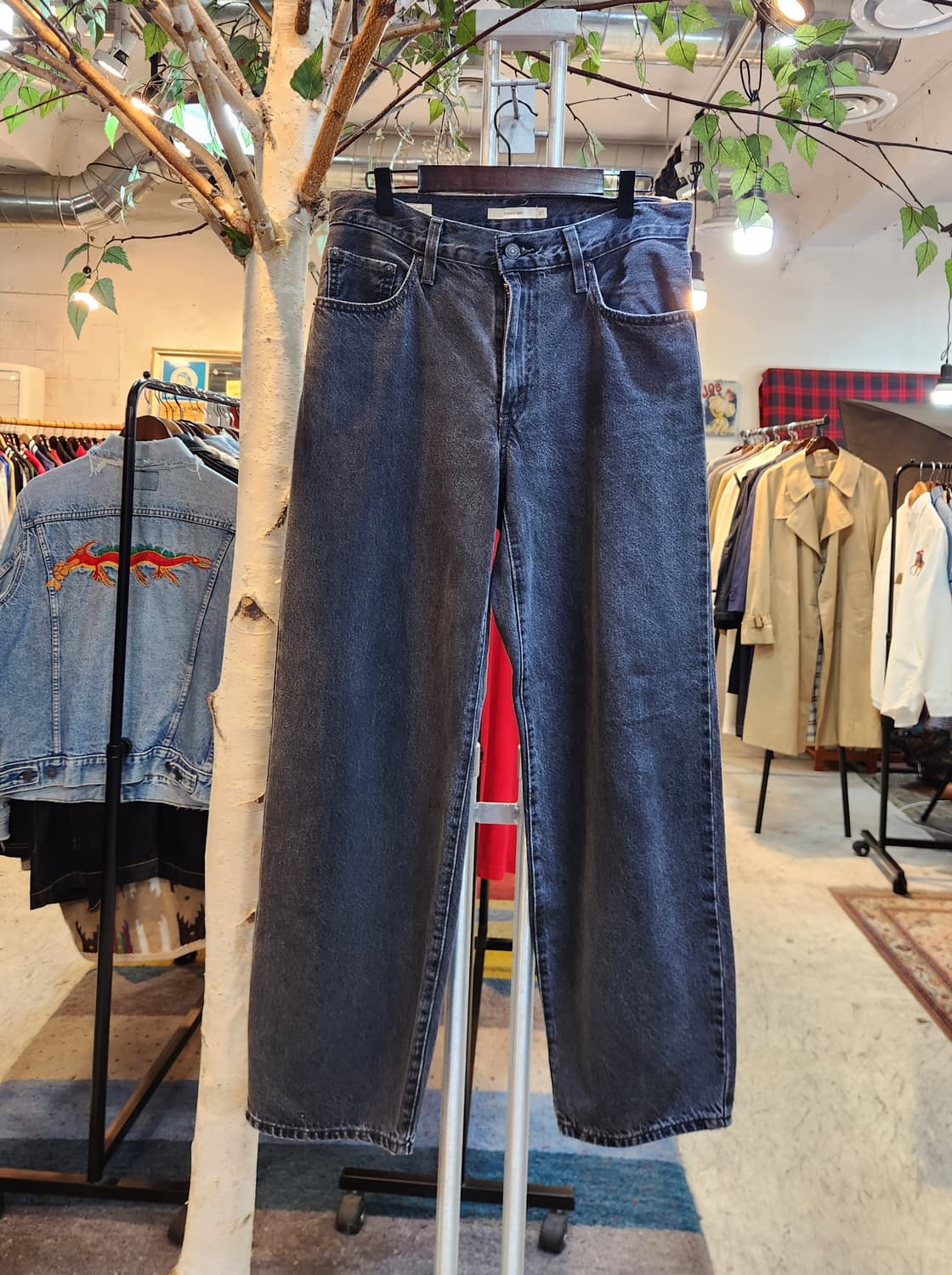 LEVIS 리바이스 흑청 베기 핏 데님 팬츠 상품이미지3