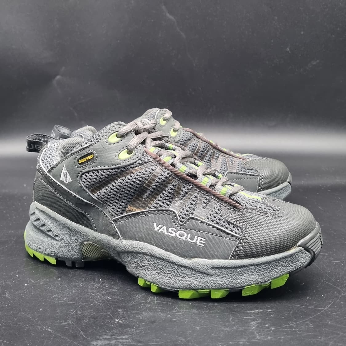 바스큐 여성등산화 235 상품이미지1