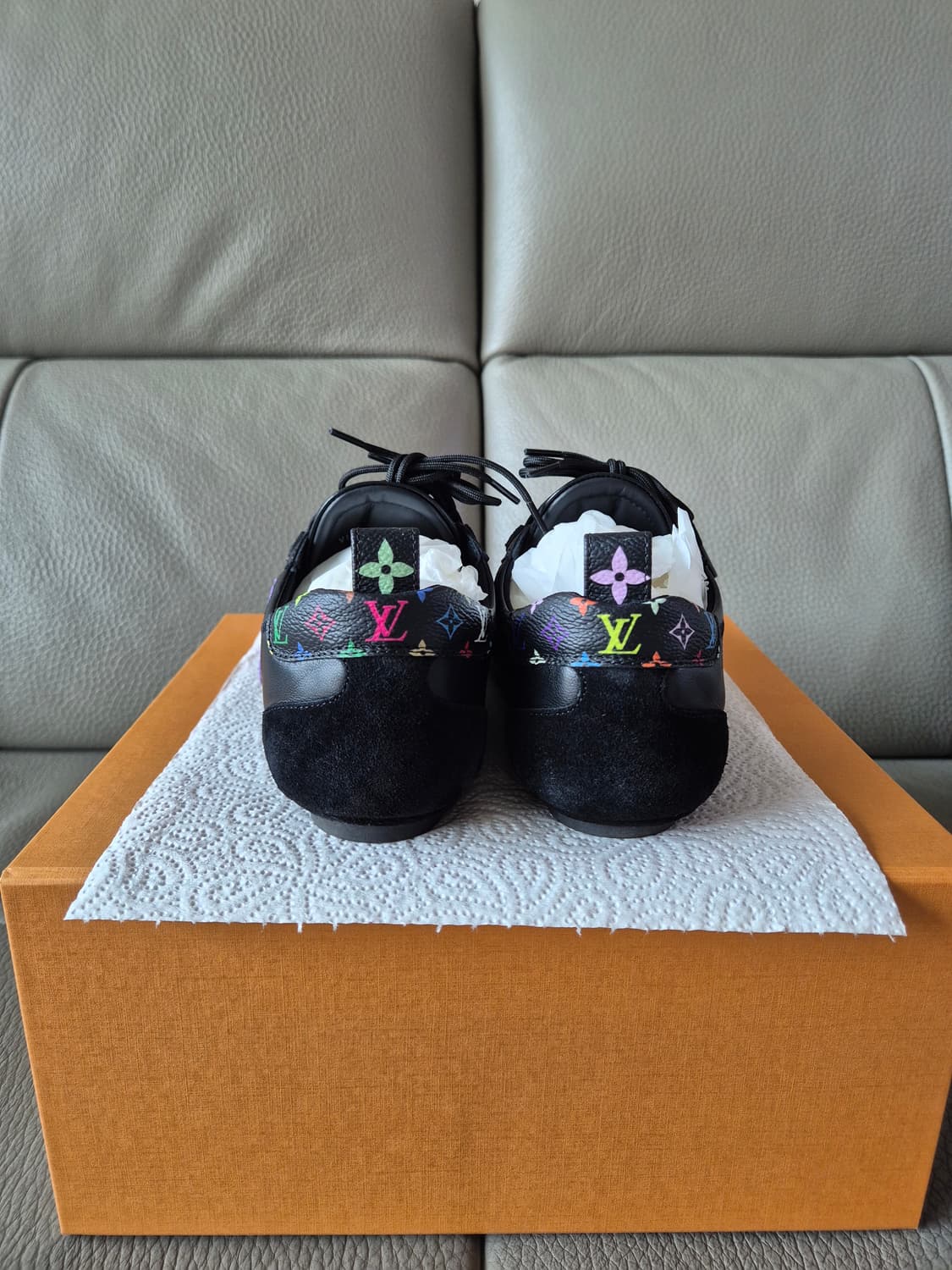 루이비통 무라카미 다카시 스니커리나 상품이미지4