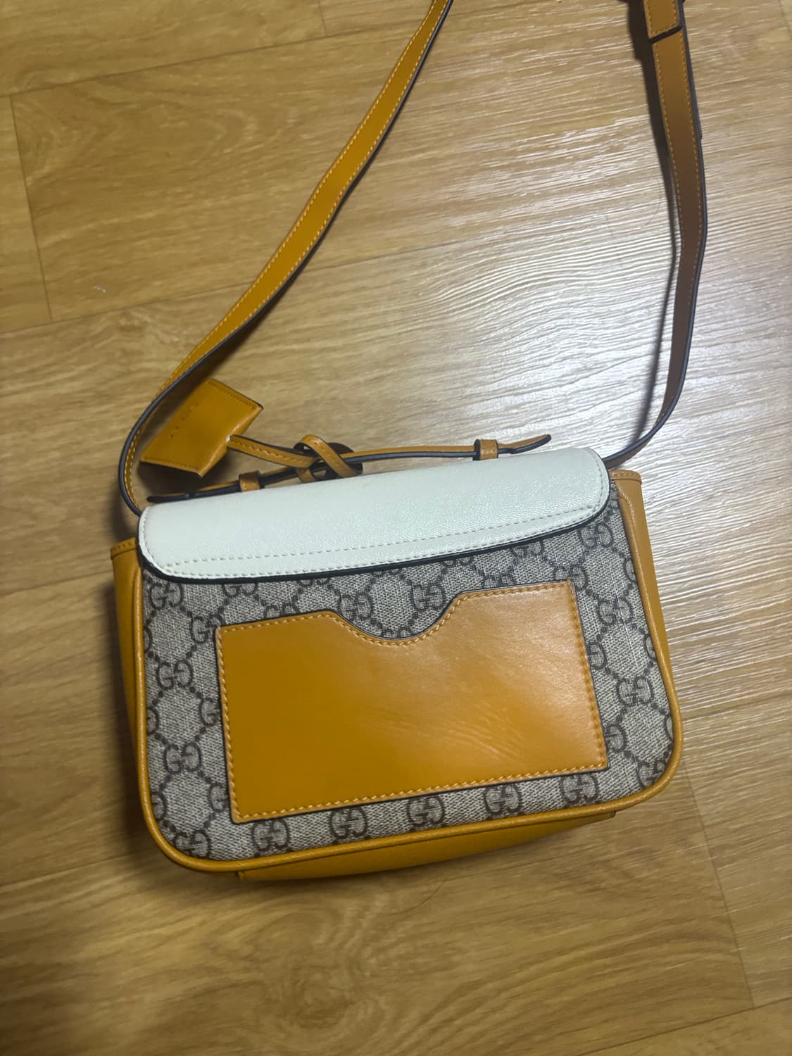 패들락 스몰 GG 수프림 캔버스 체인 숄더백 화이트 상품이미지2