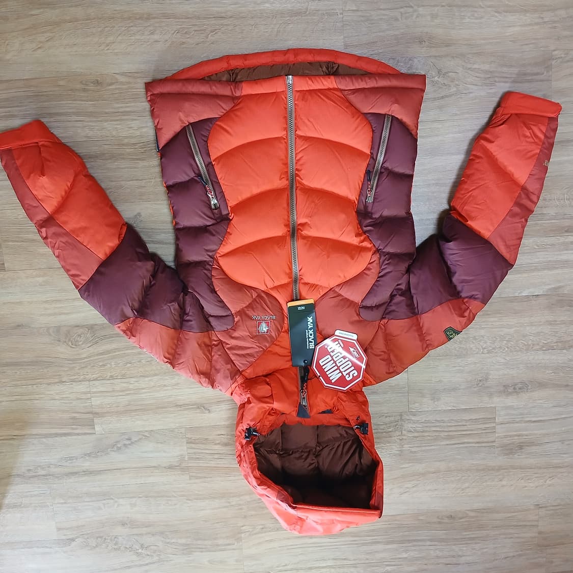 택붙은 미사용 블랙야크 여성 구스다운 패딩 점퍼 자켓 상품이미지3