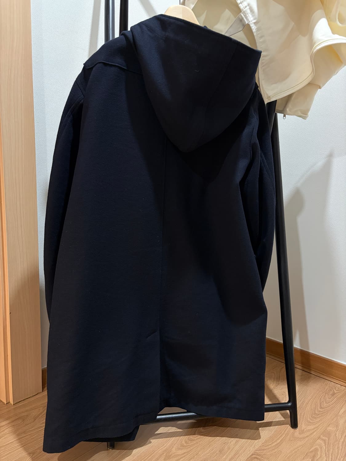 비즈빔 - 24FW 컴모도르 코트(더플코트) 사이즈3 네이비 상품이미지4