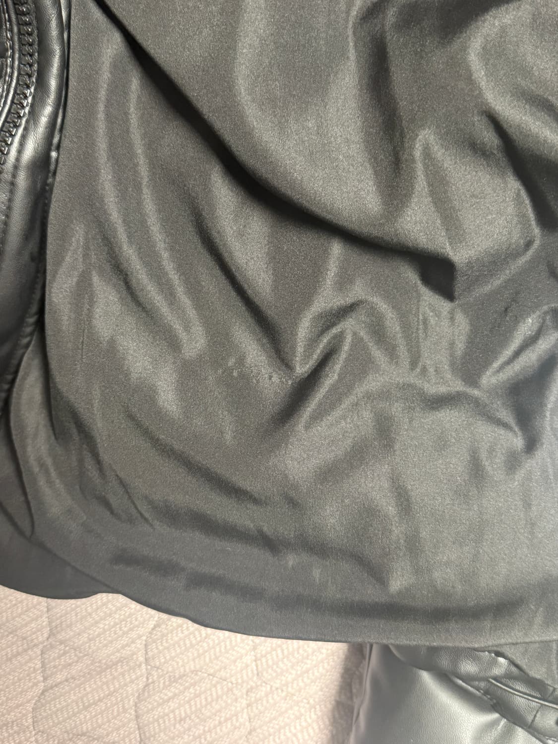 자라 레더 패딩 블랙 상품이미지3