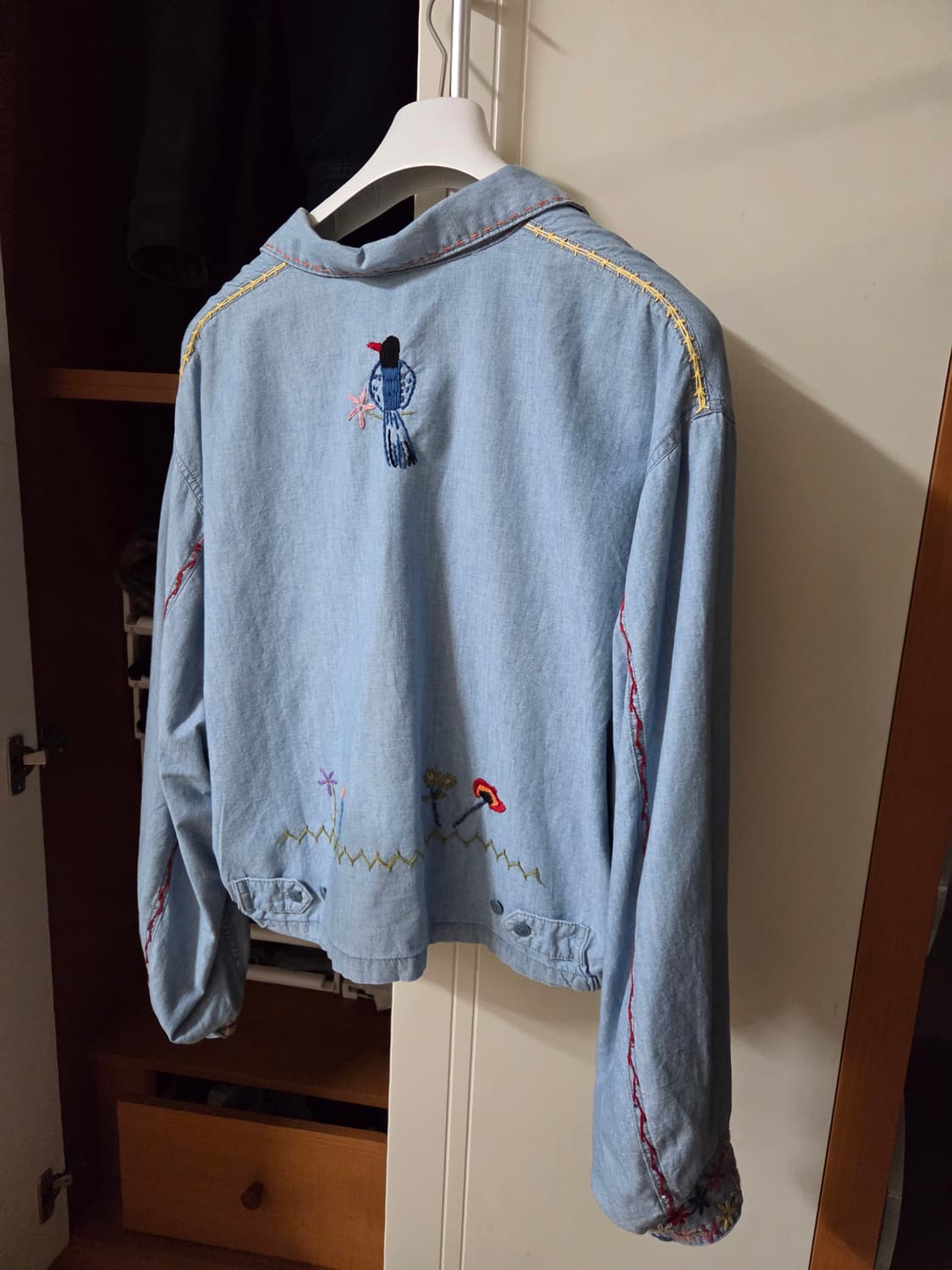 캐피탈 샴브레이 드리즐러 자켓 맥파이 자수 색소폰 4사이즈 팔아요 상품이미지3