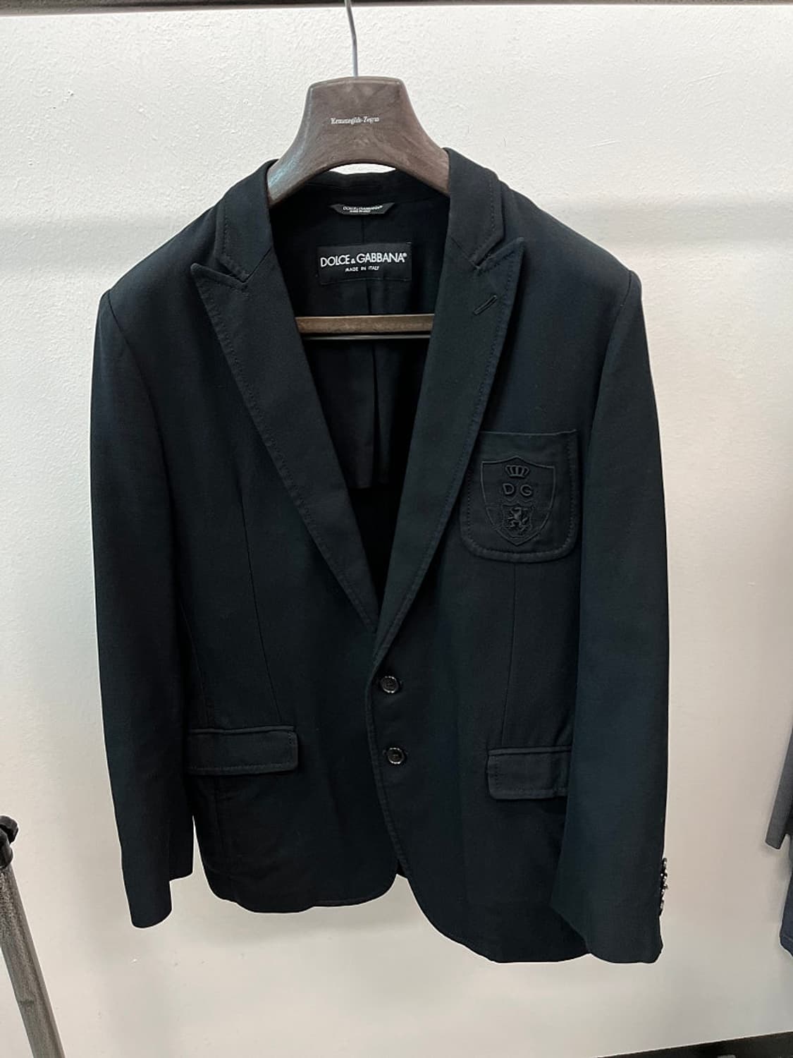 100) 돌체앤가바나 포켓 쉴드자수 블레이져  상품이미지2