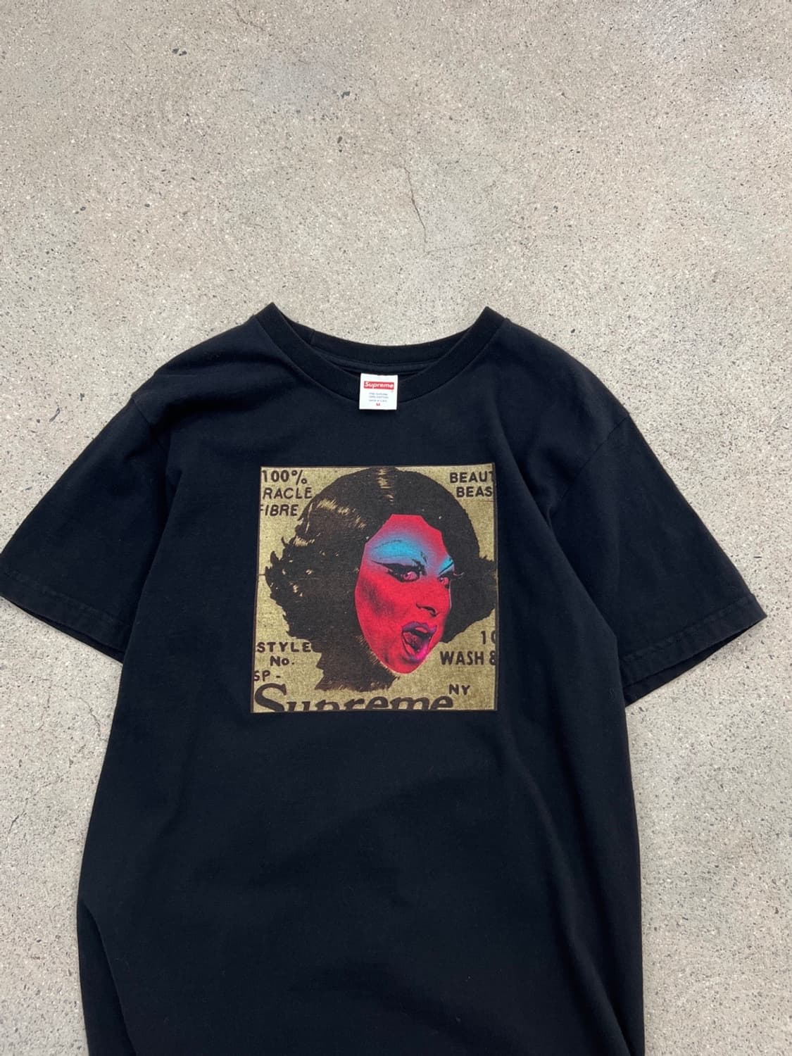 슈프림 썸 걸스 블랙 반팔 티셔츠 상품이미지1