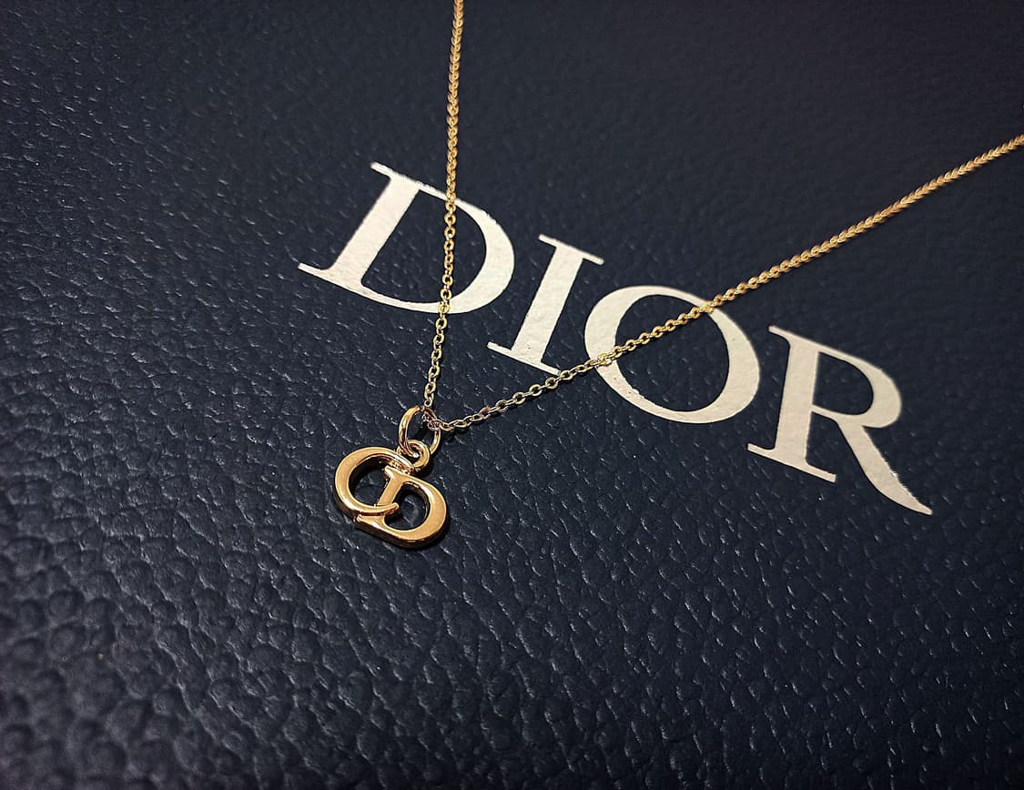 [dior] 디올 빈티지 정품 참단추 업사이클링 목걸이 cd 상품이미지2