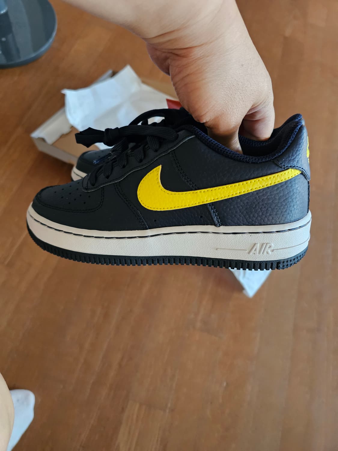 (새제품)나이키 에어 포스 1 로우 GS옵시디언 230 상품이미지2