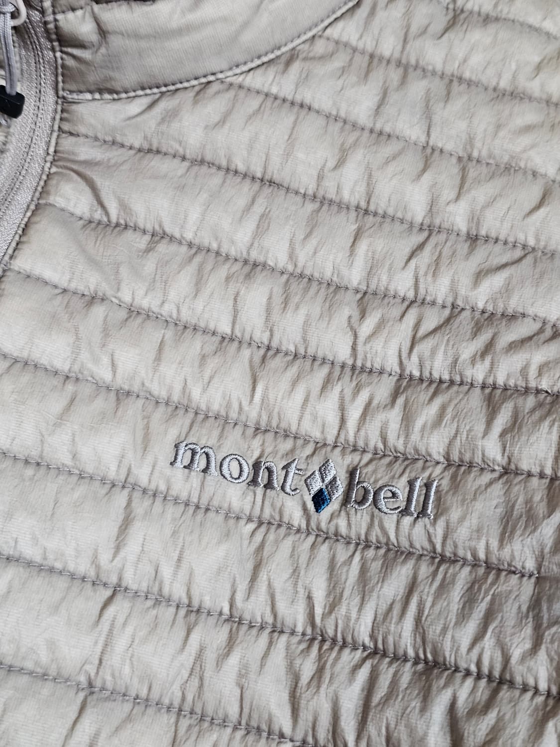 몽벨 경량 구스 다운 패딩 M (95) 실버 그레이 상품이미지3