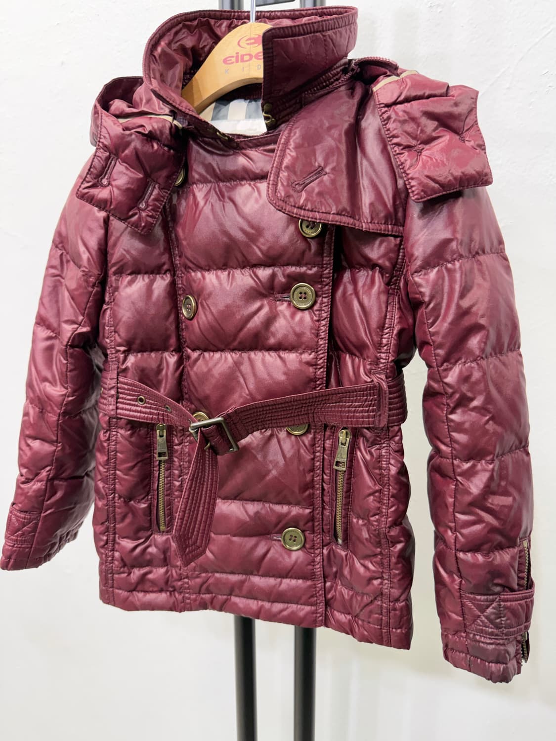 정품) 버버리 키즈 패딩 5Y 상품이미지3