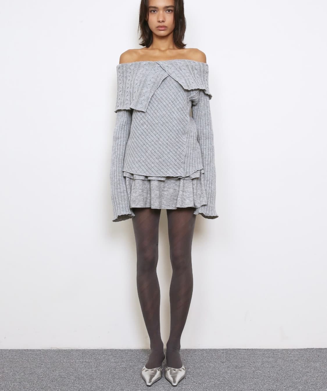 폴리수엠 청키 케이블 오프숄더 그레이 상품이미지2