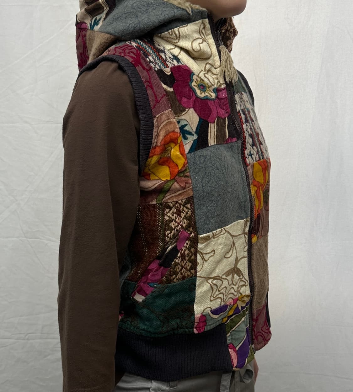 amina 패치워크 후드 베스트 에스닉 상품이미지1