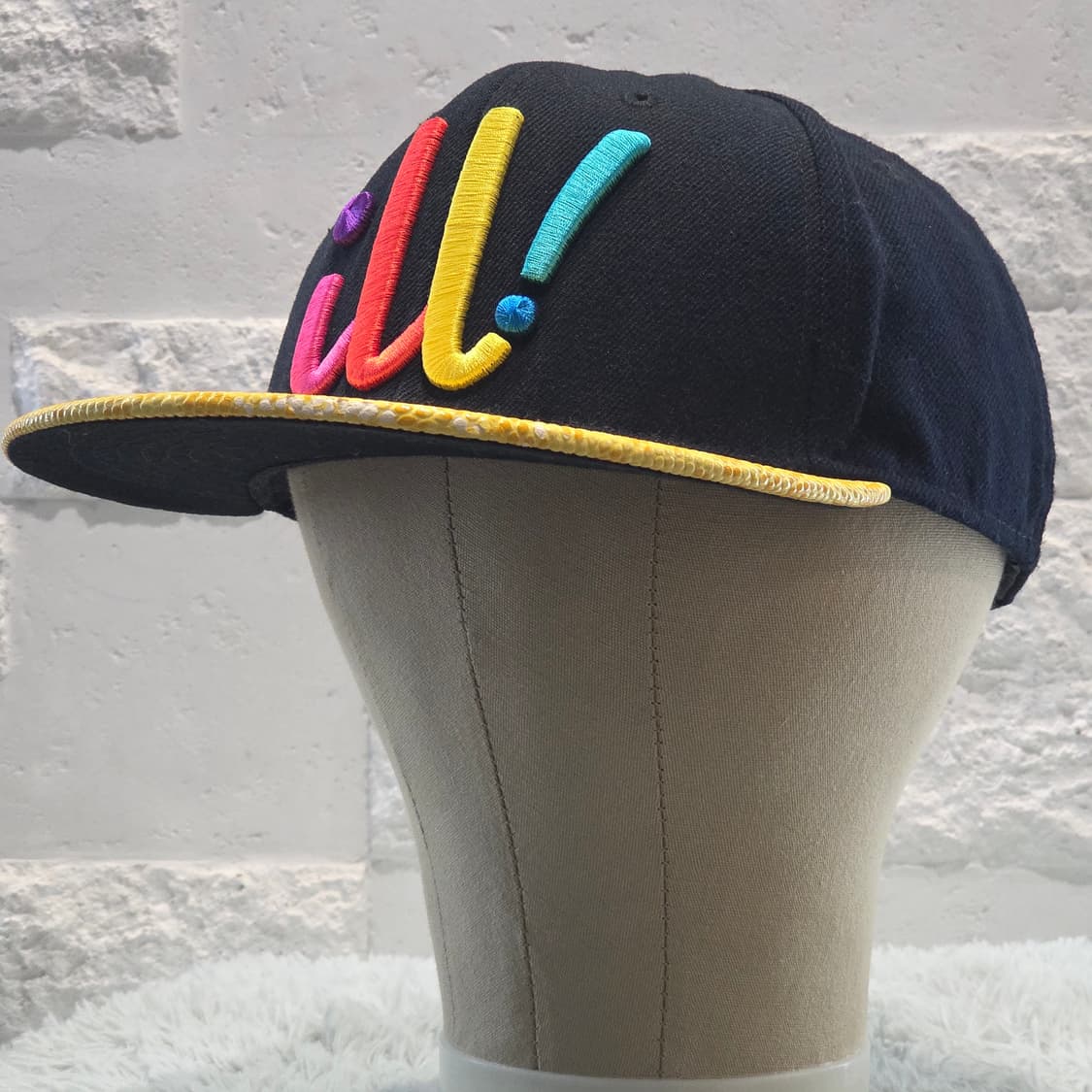 L5-2:어반스웨거 일(ill!) 레터링 블랙 옐로우 스냅백(56-59) 상품이미지3