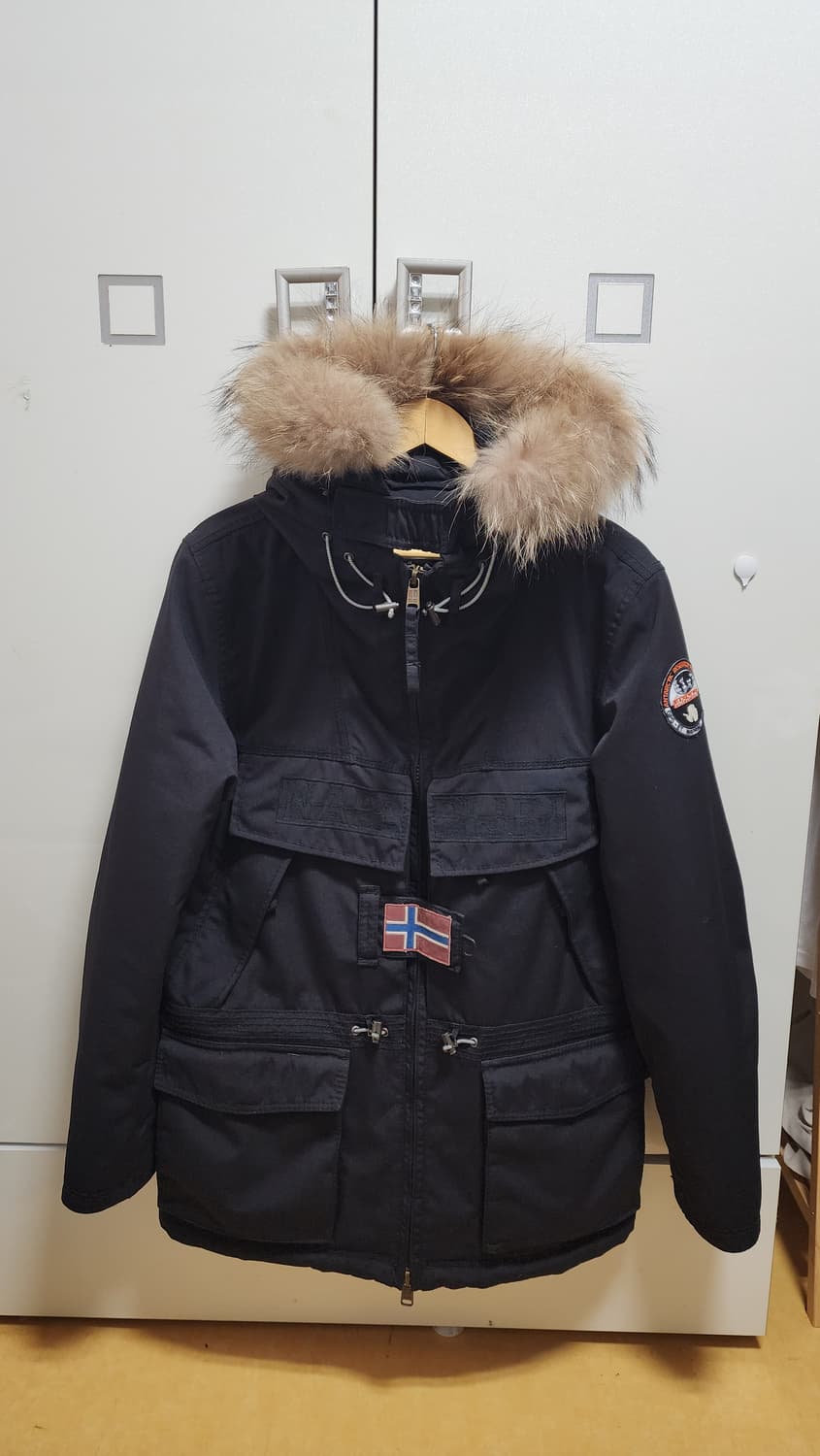 나파피리(NAPAPIJRI) 국내매장판 패딩 점퍼 상품이미지2