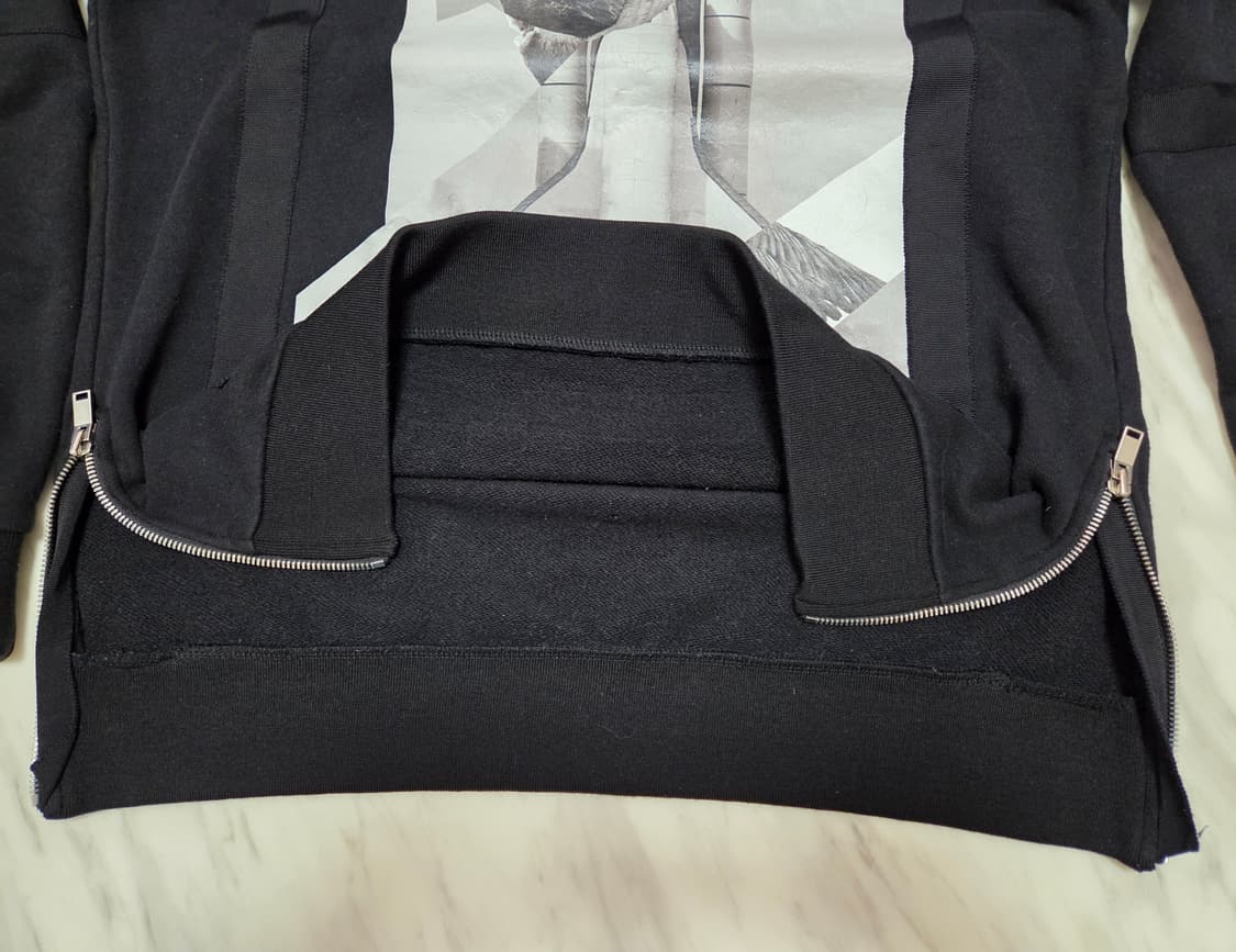 시스템옴므 그래픽 사이드지퍼 맨투맨 상품이미지5