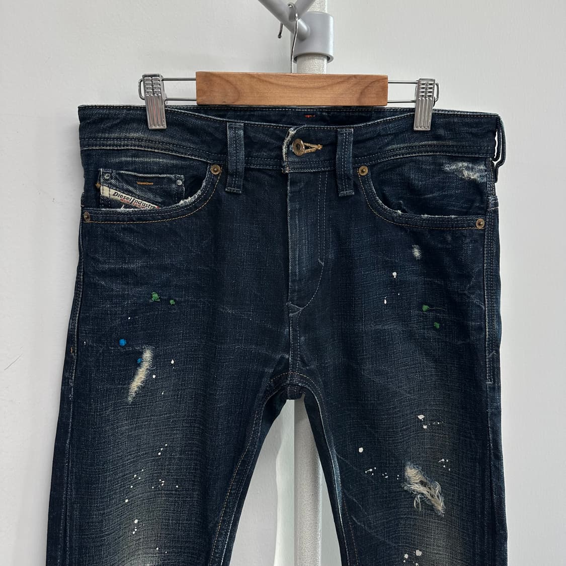 DIESEL THANAZ PAINT JEANS 상품이미지2