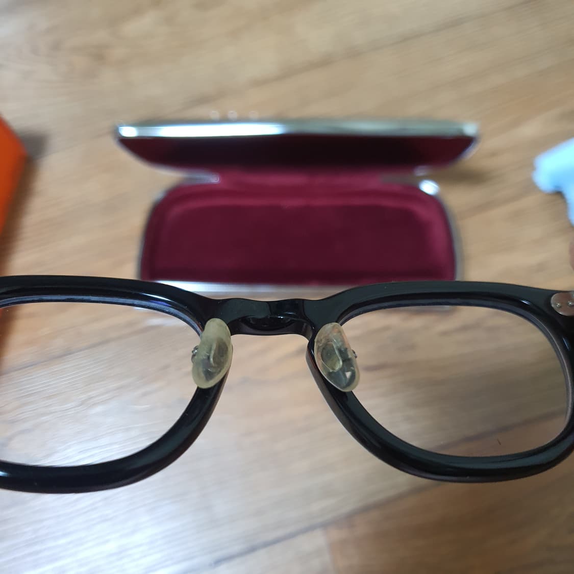 래쉬 클리프트 F 검정 46사이즈 뿔태 판매합니다. 상품이미지2