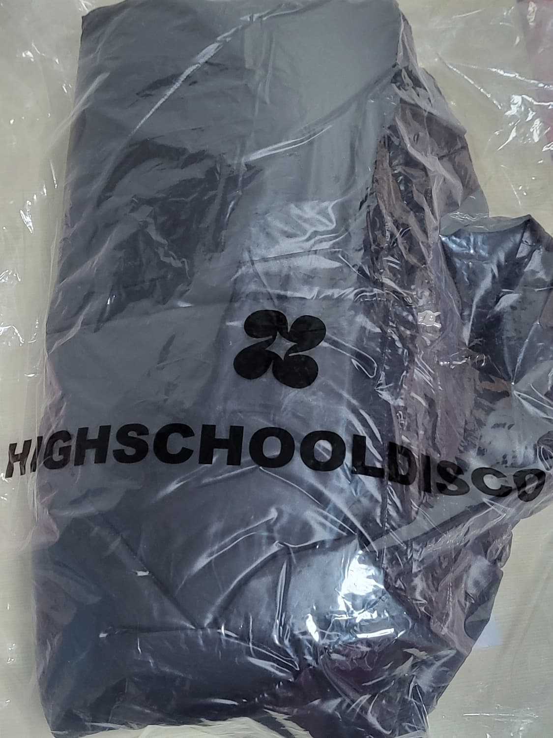 하이스쿨디스코 버터플라이 덕다운 숏패딩 상품이미지8