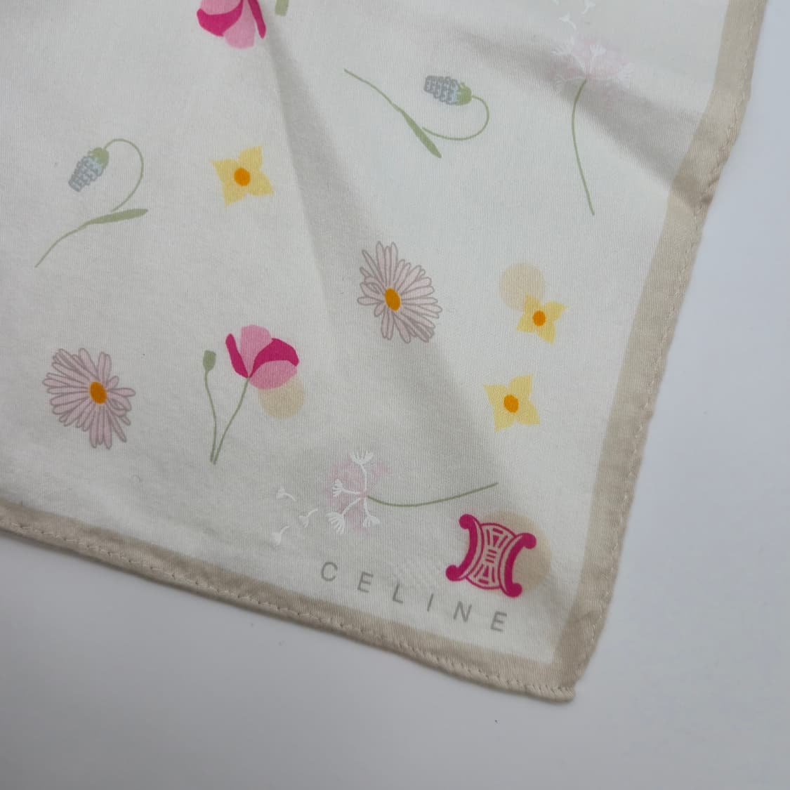 CELINE 셀린느 손수건 스카프 [JBSFC10454-563-06] 상품이미지5