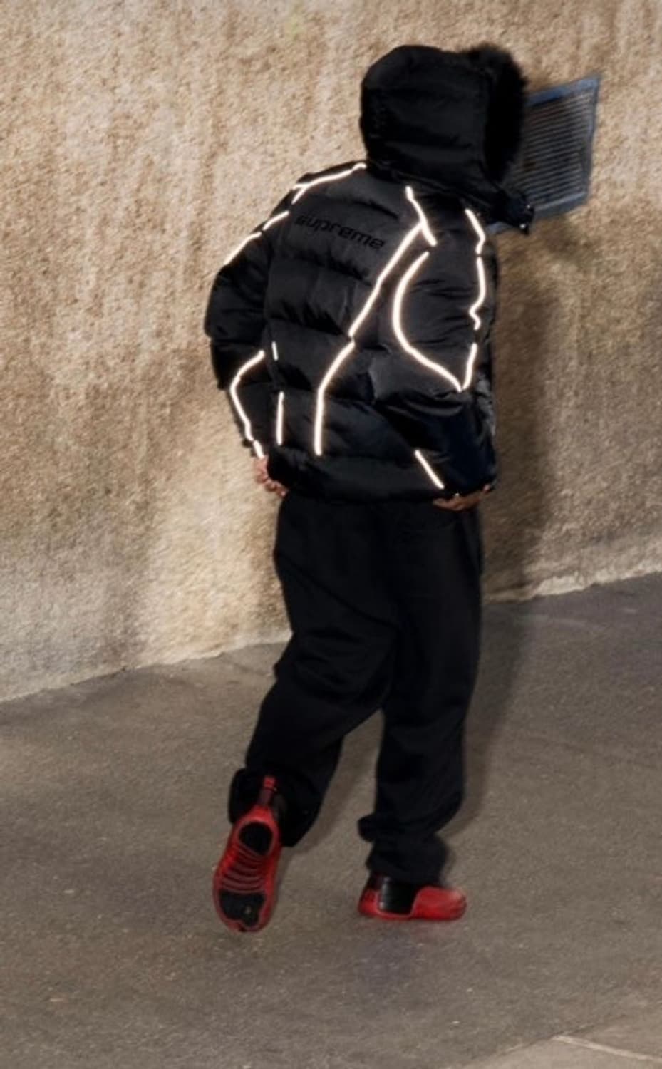 슈프림조던 퍼퍼자켓 블랙M 상품이미지1