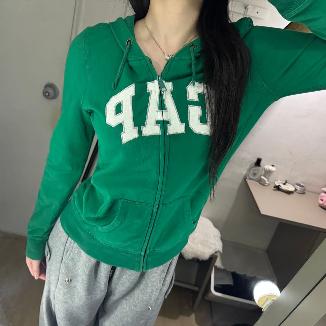 갭 GAP로고 그린 후드집업 💚 상품이미지1