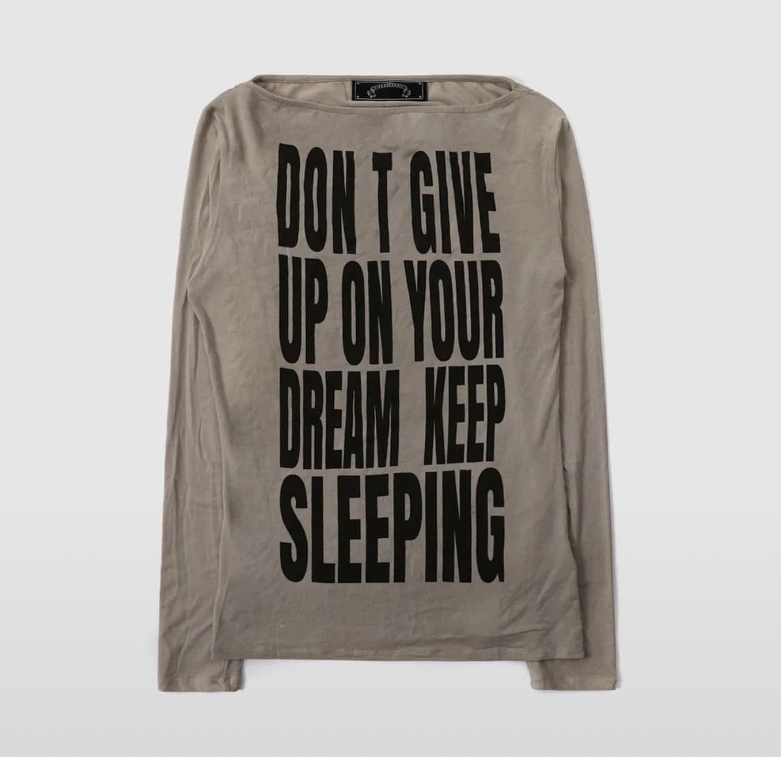 배드블러드 KEEP SLEEPING 보트넥 루즈핏 티 - 샌드 상품이미지1